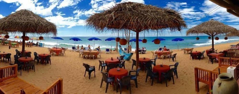 Hotel Blue Note Хикадува Екстериор снимка